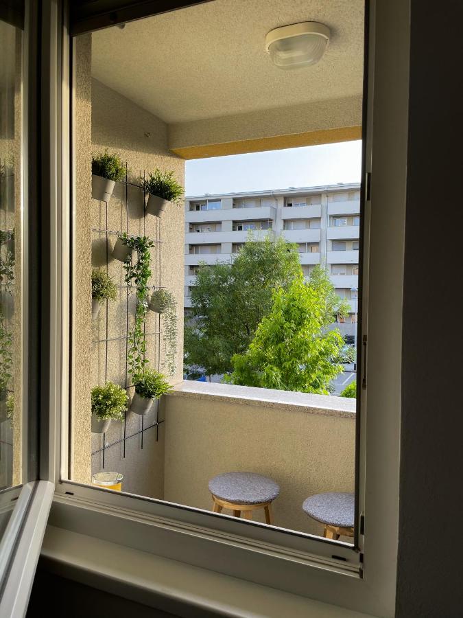 Apartman Welcome To Tresnjevka Загреб Екстериор снимка