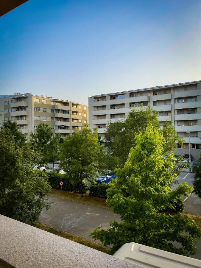 Apartman Welcome To Tresnjevka Загреб Екстериор снимка